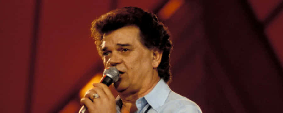 Conway Twitty Esittää Lavalla