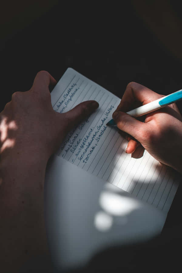Processo di Scrittura Creativa alla Luce del Sole