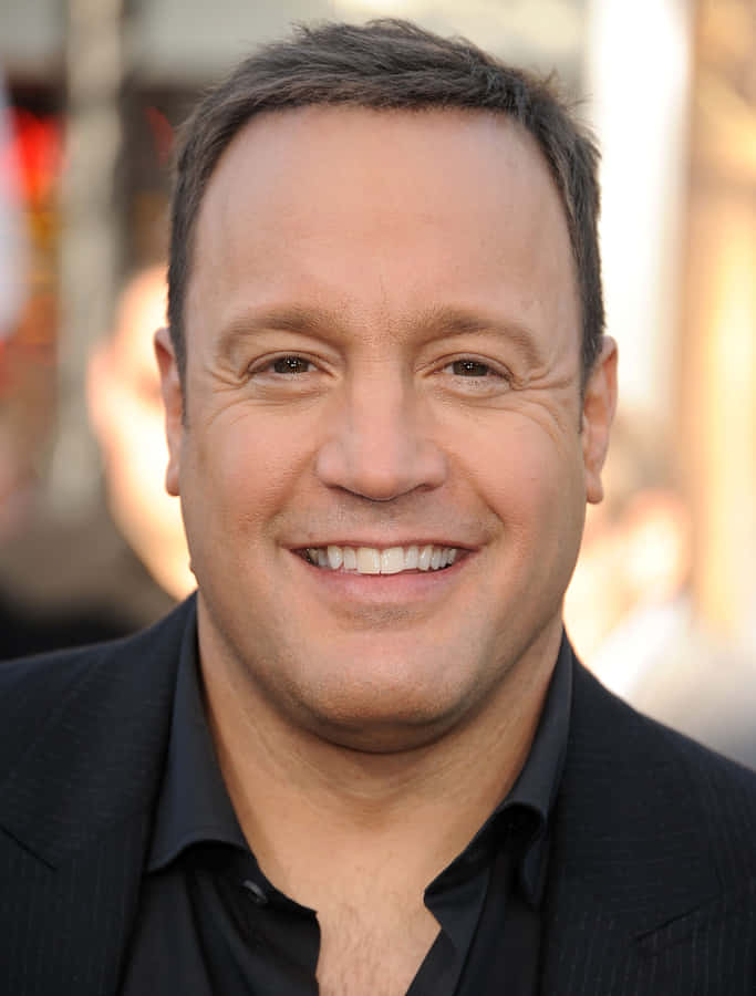 KevinJames gør sig klar til sin næste rolle.