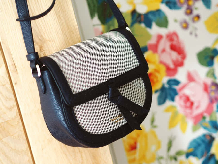 Forkældit skrivebord med stilfuldt og sofistikeret tilbehør fra Kate Spade.