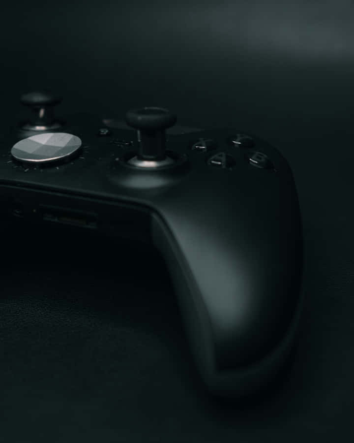 Natura Morta di Controller da Gioco Scuro