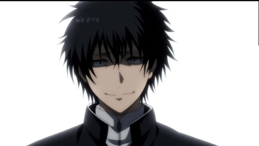 Lächelnder Anime-Junge mit schwarzem Haar