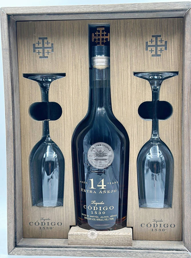Codigo 1530 Extra Anejo Black Bottle