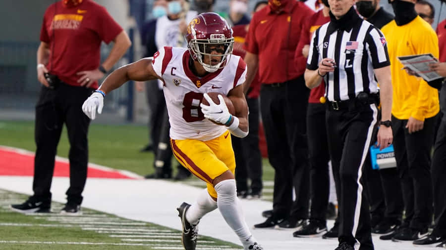 Amon Ra St Brown Azione di Football U S C