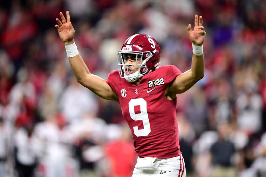 Bryce Young Alabama Quarterback signalisiert Spiel