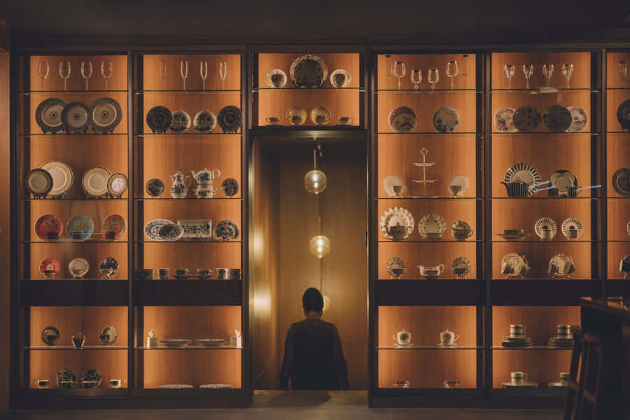 Parasite Film Eleganter Ausstellungsraum