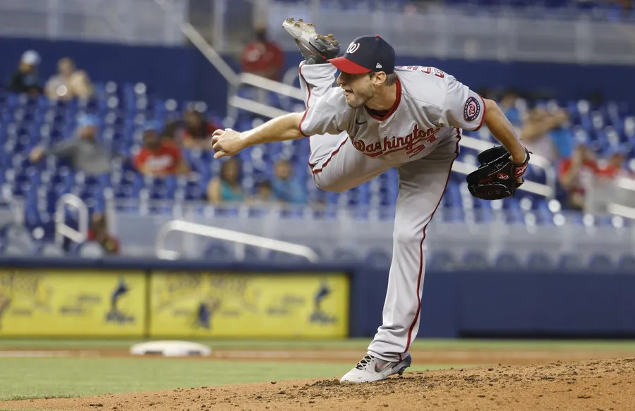 Max Scherzer Pitch Stance