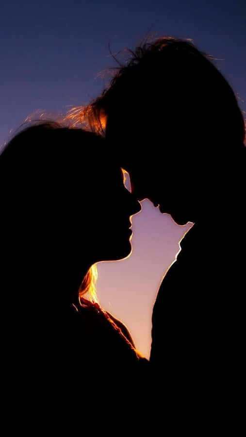 Silhouette d'Amore al Tramonto