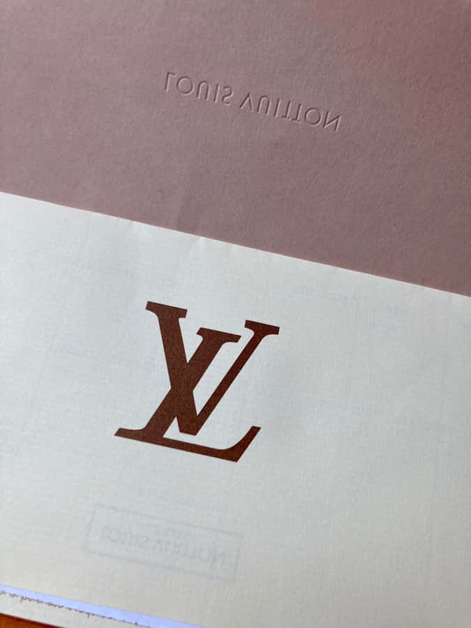 Føleksklusiviteten med Cool Louis Vuitton tilbehør.