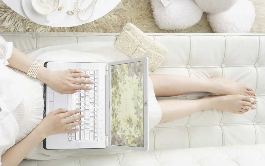 Sony Vaio White