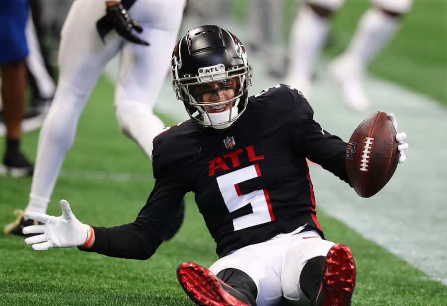 Jogador do Atlanta Falcons Celebrando Recepção