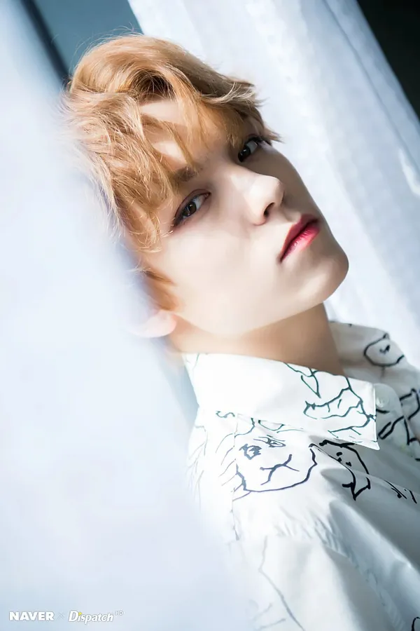 Vernon side view wallpaper