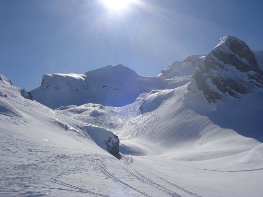 Glarus Schweizer Alpen Wintersonne
