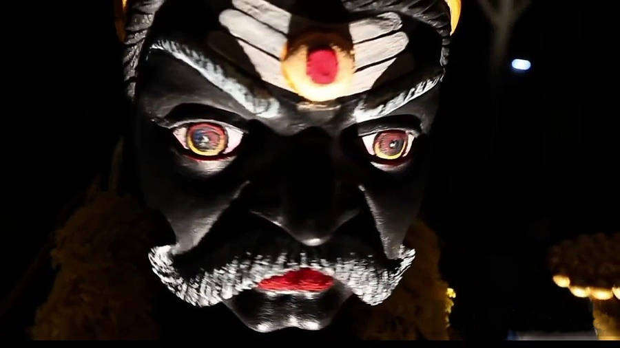 karuppasamy dark statue close up vu4qy98m5q74ck5y