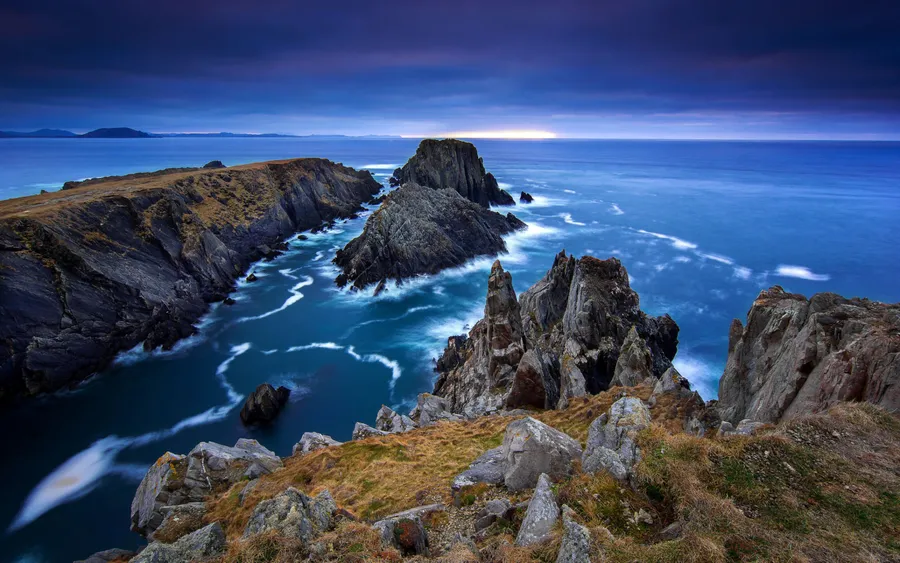 4k Computer Jagged Sea Cliffs