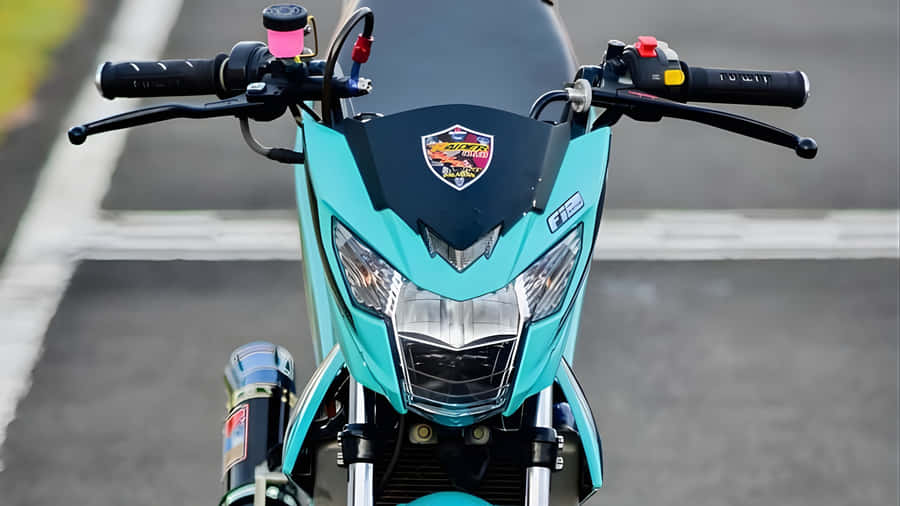 Raider 150 Fi Front Udsigt