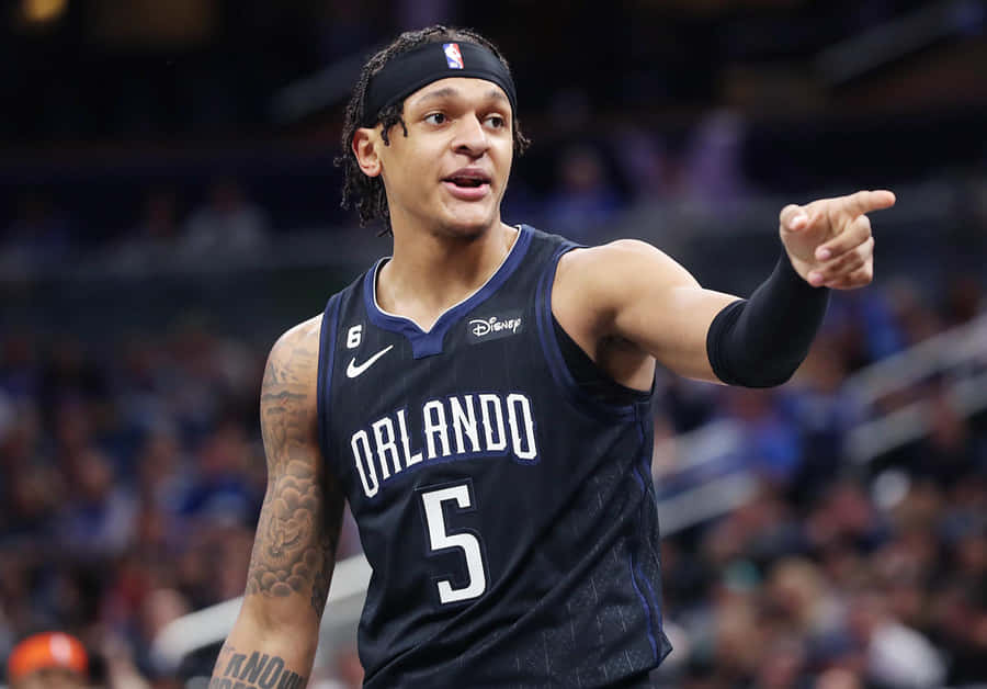 Orlando Magic Spelare Pekar Under Match