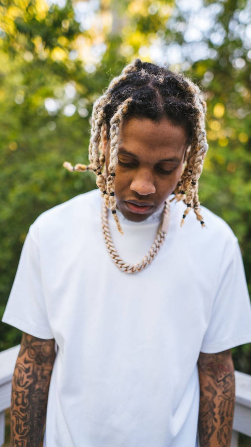 Download Lil Durk Gold Chains Wallpaper | Wallpapers.com