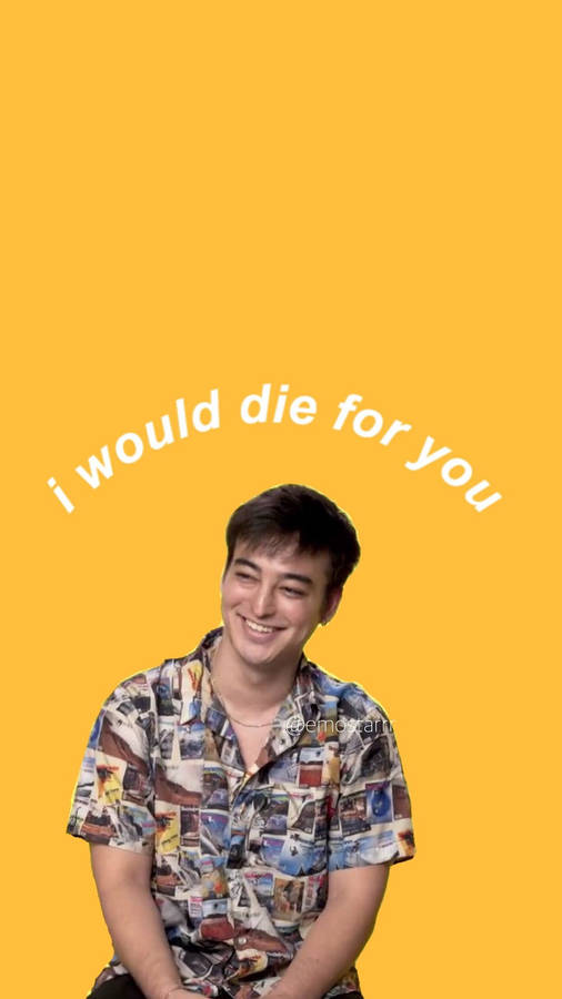 Joji Tersenyum Lebar wallpaper.