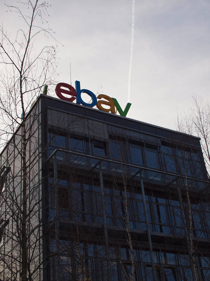 Logode Ebay Edificio Alto