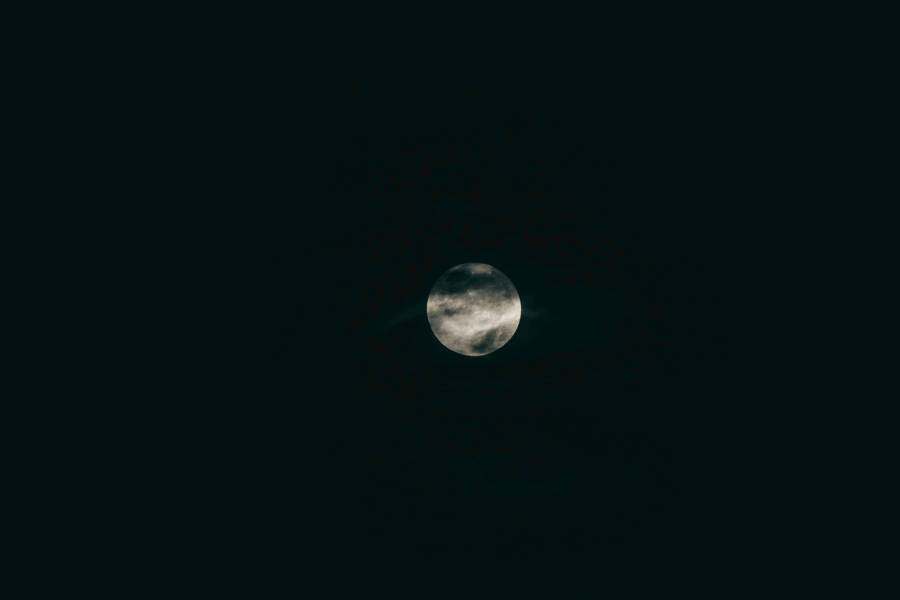 Preview wallpaper moon, full moon, planet