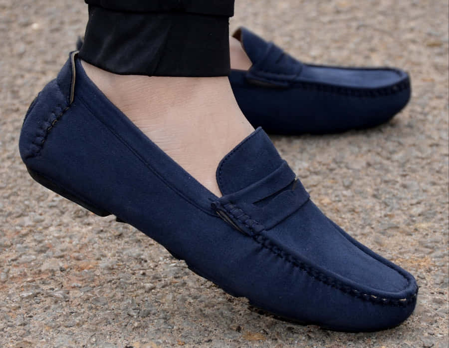 Marineblå Loafers på Fortauet