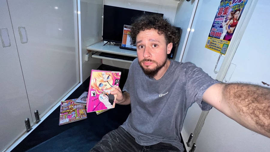 LuisitoComunica con un Manga