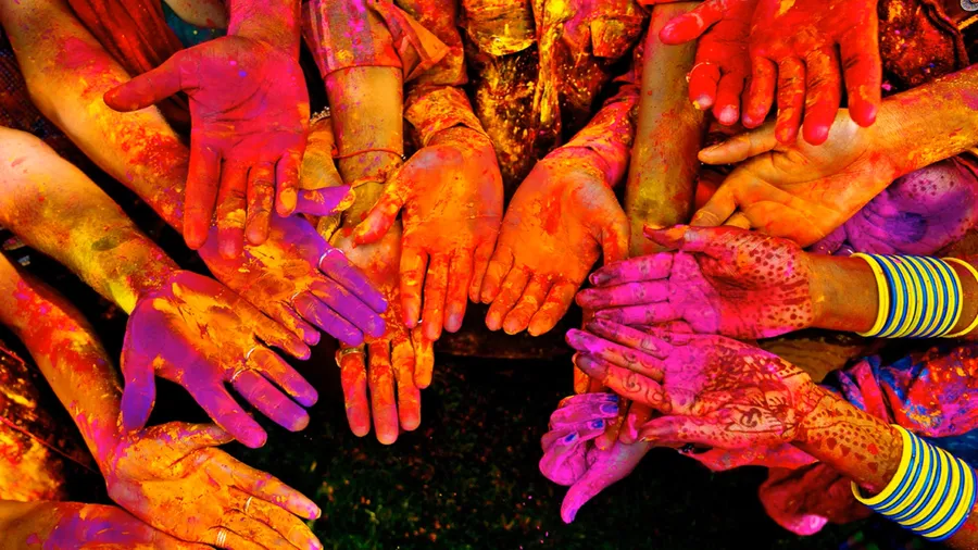 Holi