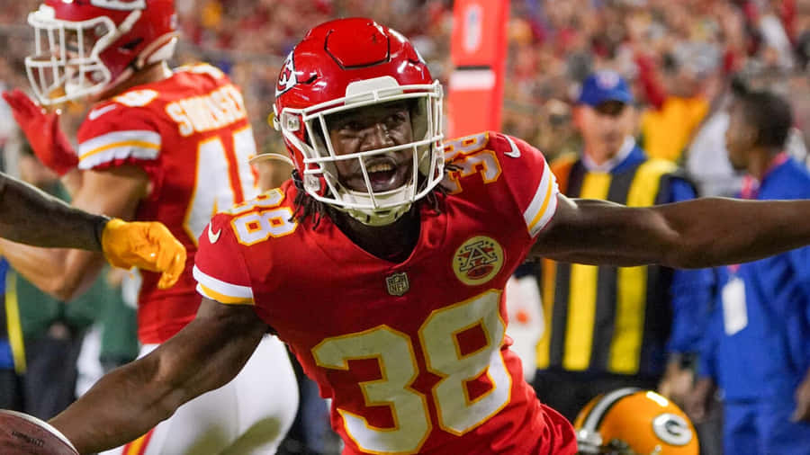 Ljarius Sneed em Celebração dos Kansas City Chiefs