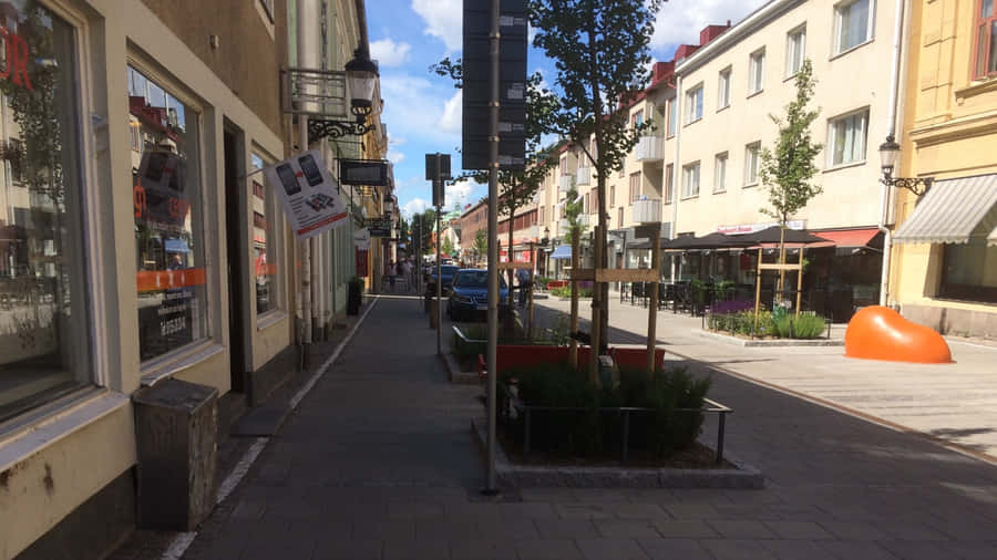 Nyköping Schweden sonnige Straßenszene
