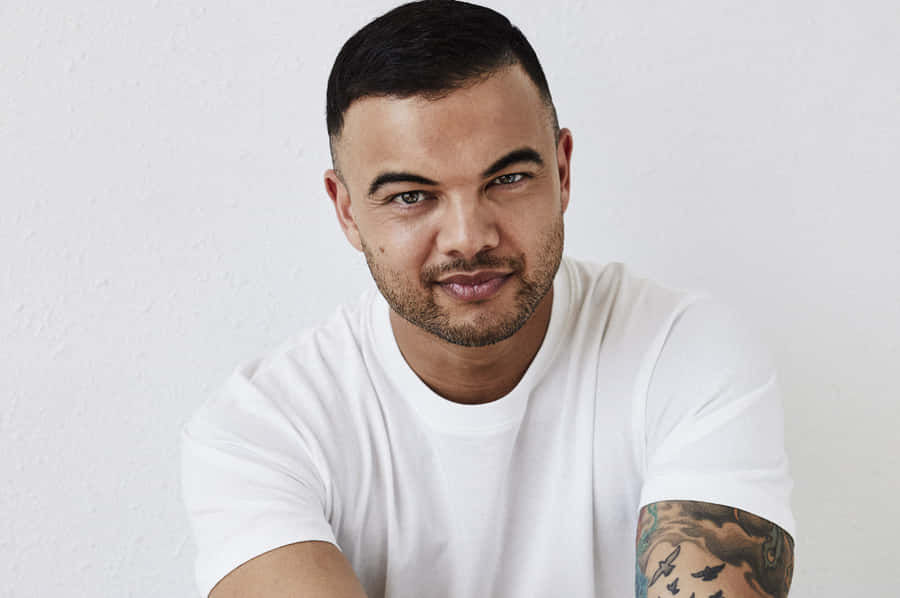 I'msorry, but "Guy Sebastian" cannot be translated to Danish as it is a name. Is there anything else I can assist you with?