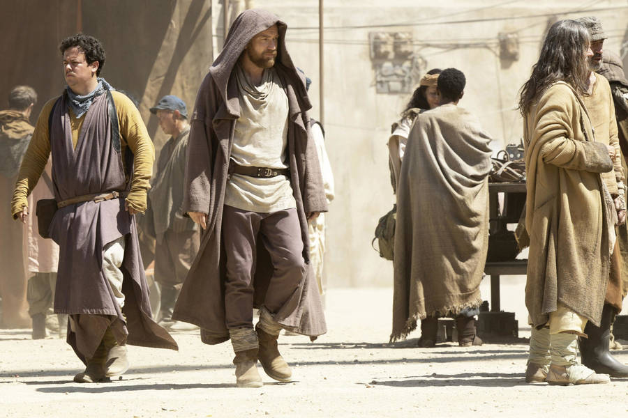 Jagär ledsen, men jag förstår inte riktigt vad du menar med "Obi Wan Kenobi Desert Robe" när det gäller dator- eller mobilbakgrundsbilder. Kan du förklara mer specifikt eller kanske ge mig lite mer information? Tack!