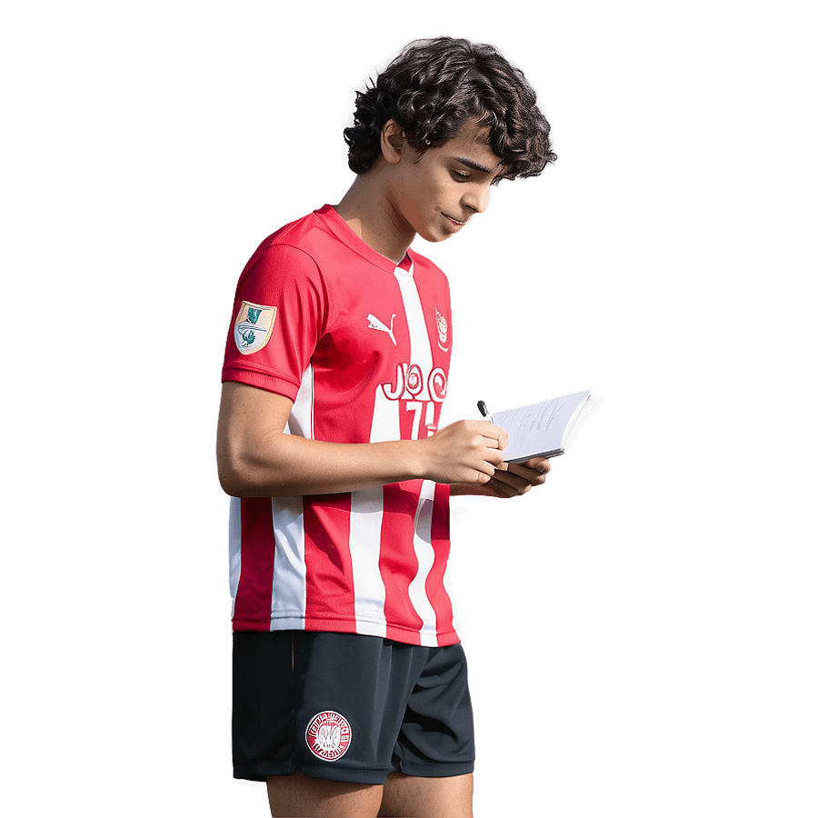 Joao Felix Signing Autographs PNG kfx67