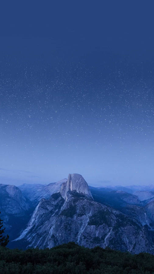 Dieunbestreitbare Schönheit des Yosemite-Tals im Herbst.