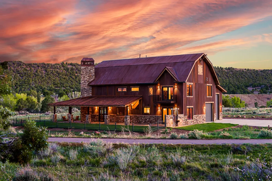 Barndominium Pictures