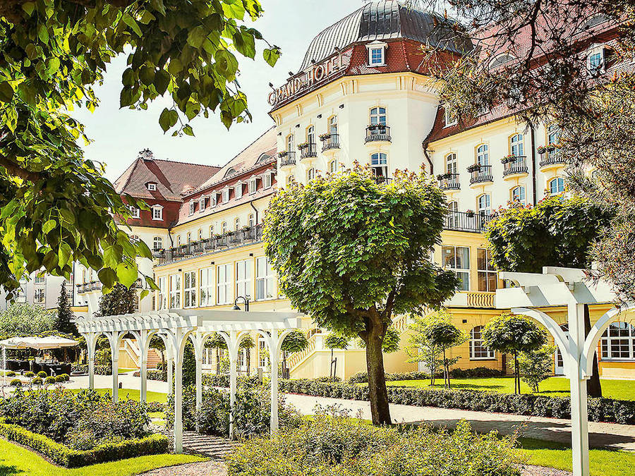 SofitelGrand Sopot in der Nähe des Krummen Hauses