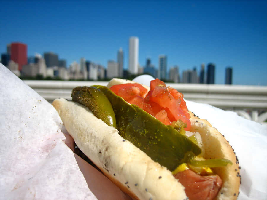 Hot Dog di Pemandangan Kota