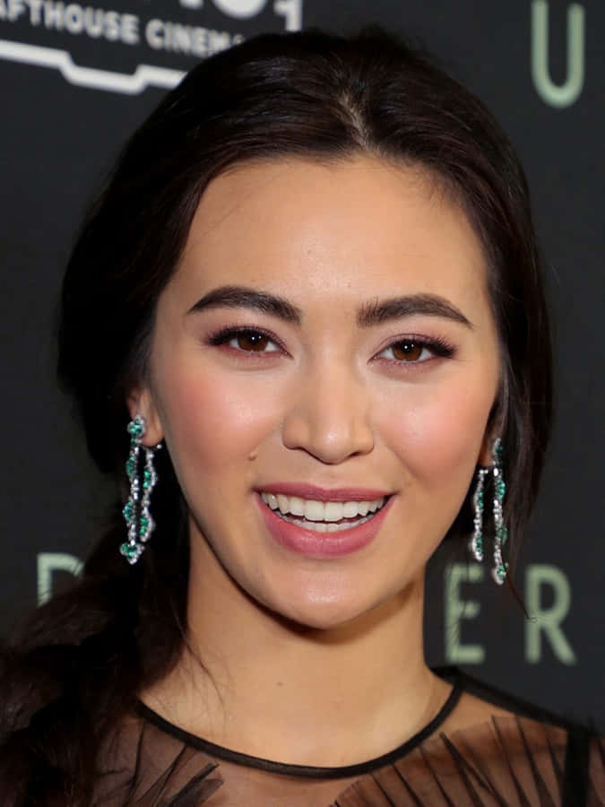 Jessica Henwick Lächelt bei Event