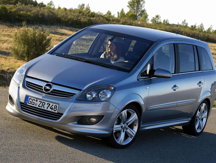 OpelZafira 1884 x 1426 tapet