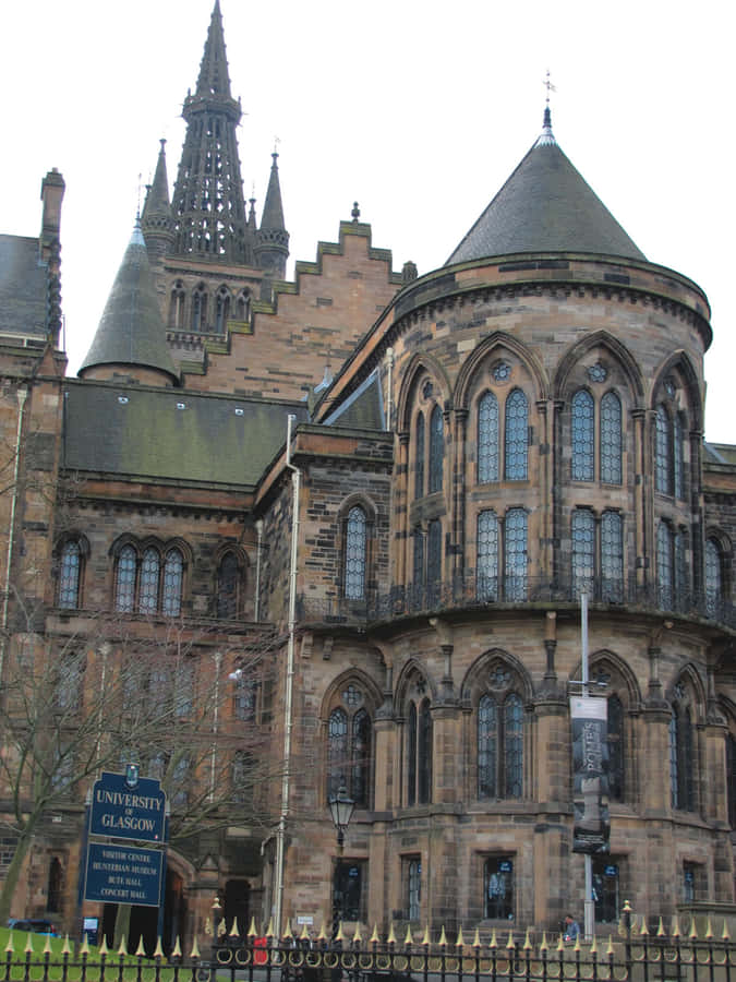 Vista Majestosa da Silhueta da Cidade de Glasgow ao Entardecer