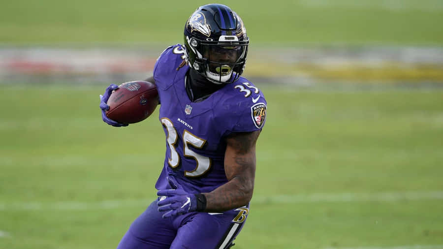 Gus Edwards Running Back dei Baltimore Ravens