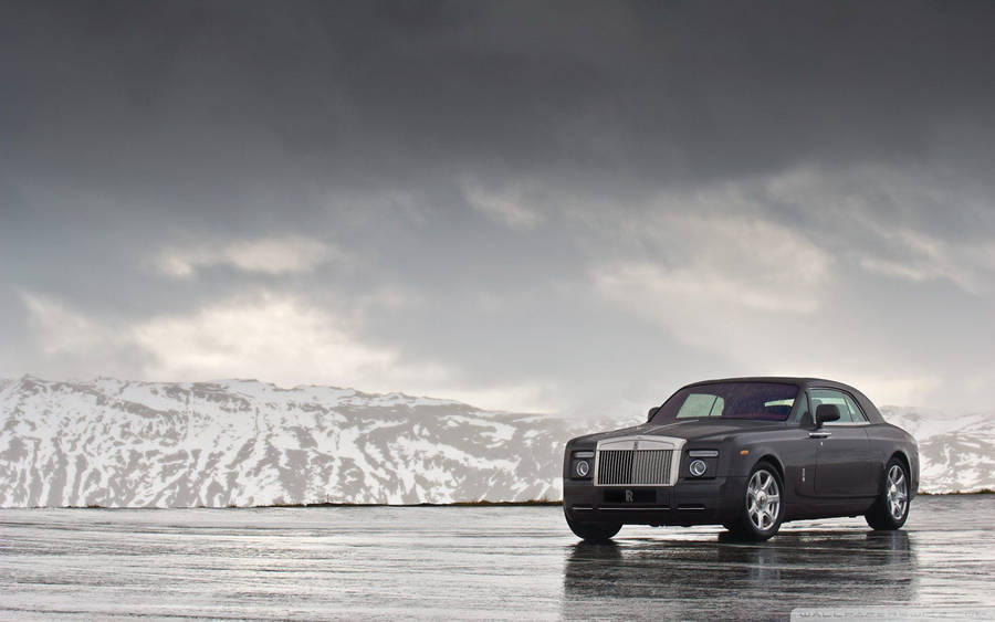 Download Rolls Royce Wallpaper