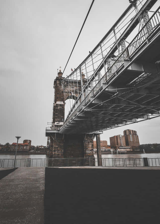 Grunge graue Brücke Ästhetik