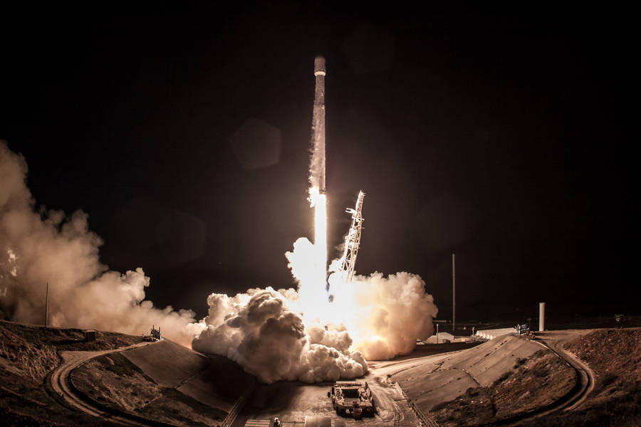 Download SpaceX Fans, Here Are 30 Hi Res Wallpaper For ...