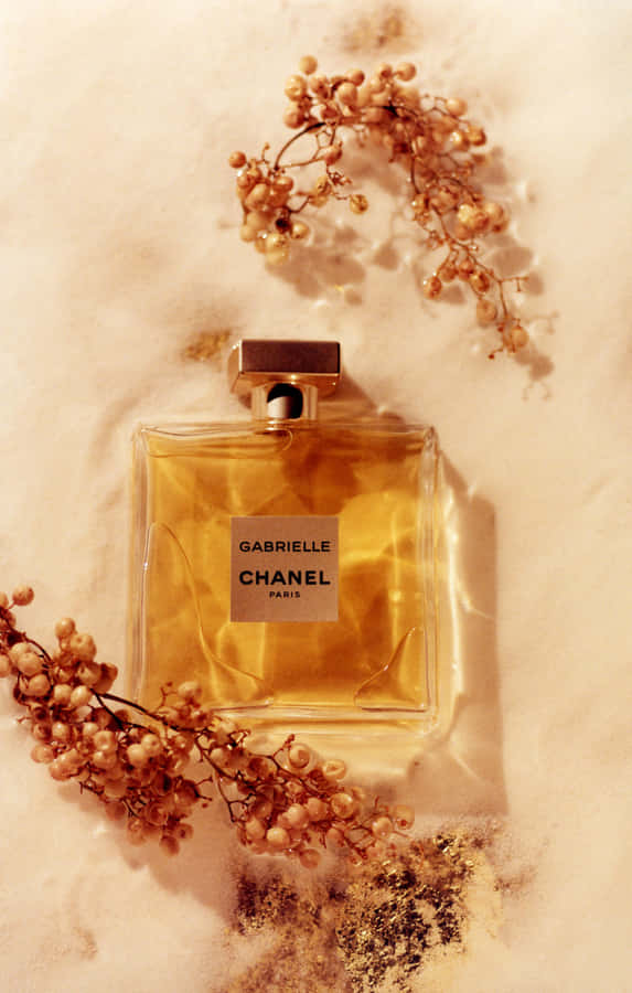 Top 5 Perfumes That Changed The World - Aroma Perfume