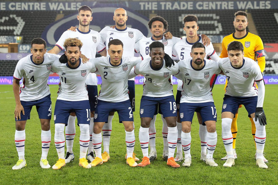 Download Starting Line Of Usa National Football Team Wallpaper ...