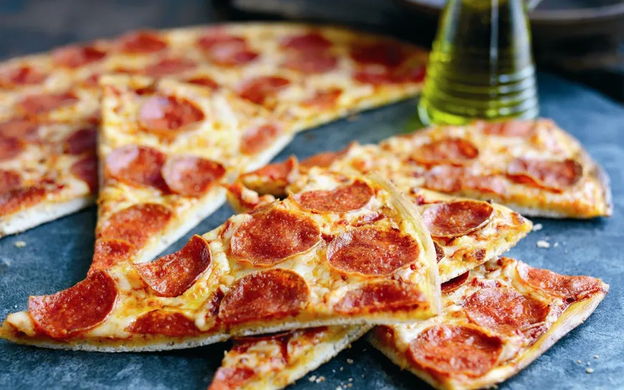 Thin Detroit Pizza wallpaper.