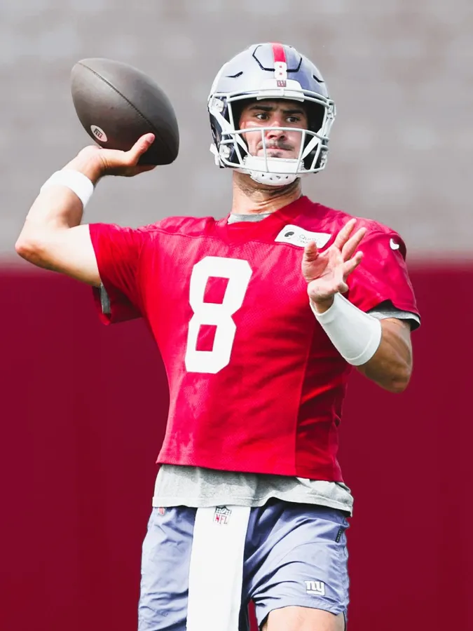 Daniel Jones