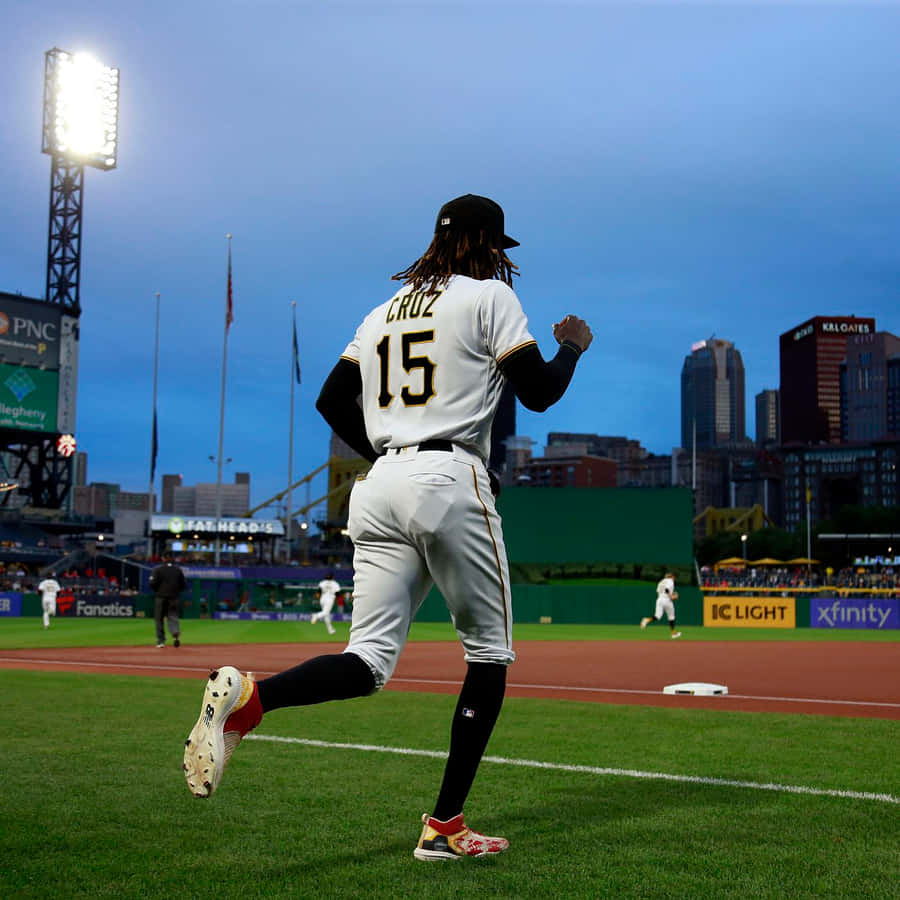 Oneil Cruz Jogador de Baseball em Campo