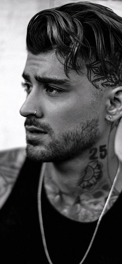 Download Teen Vogue Magazine Zayn Iphone Wallpaper | Wallpapers.com